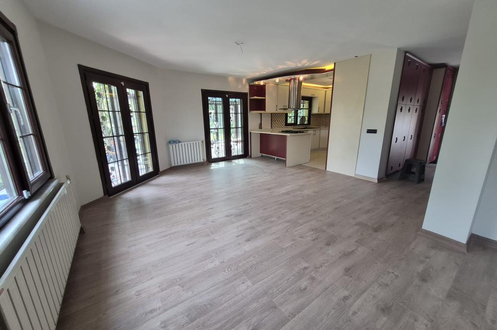  Zekeriyaköy Merkez'de Butik Sitede Kiralık Villa