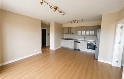 YENİŞEHİR MAJOR KURTKÖY SİTESİNDE ARA KAT BALKONLU 2+1 DAİRE