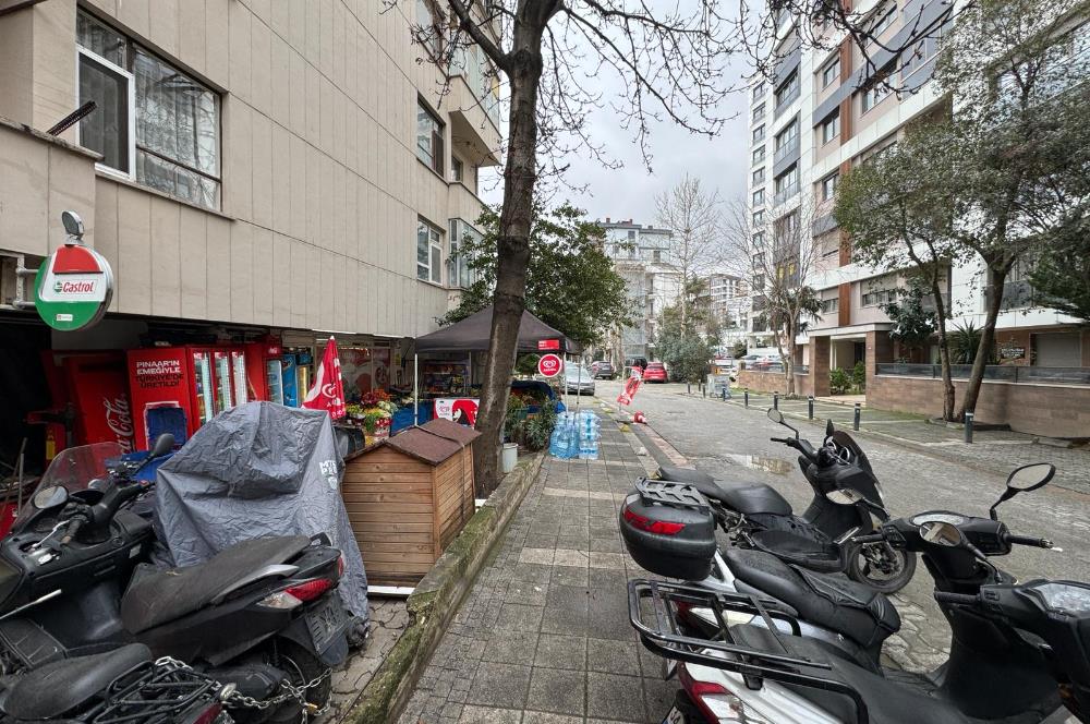 Zühtüpaşa'daYatırımlık Satılık 1+0 Ticari Dükkan