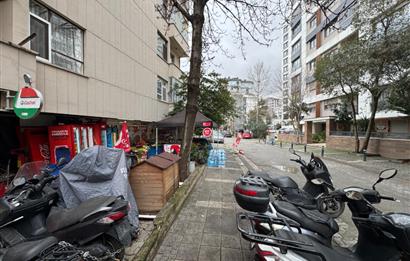 Zühtüpaşa'daYatırımlık Satılık 1+0 Ticari Dükkan