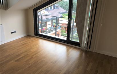 MERKEZ ZEKERİYAKÖY SİTESİ'NDE KİRALIK 2+1 ÇATI DUBLEKS DAİRE