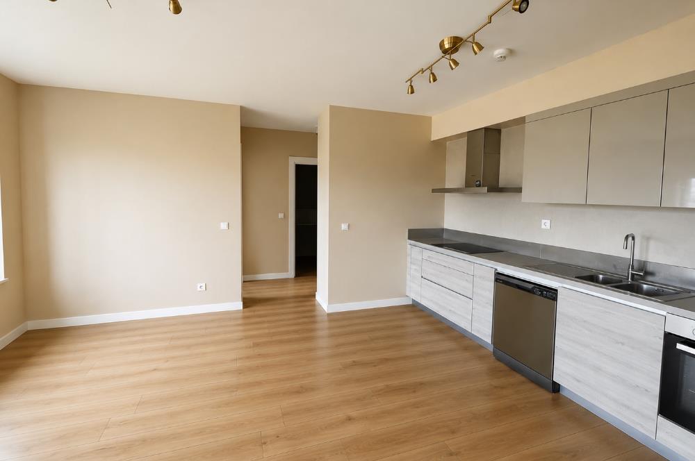 YENİŞEHİR MAJOR KURTKÖY SİTESİNDE ARA KAT BALKONLU 2+1 DAİRE