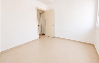 Çeşme Çiftlikköy'de Her Kattan Deniz Manzaralı Satılık Villa