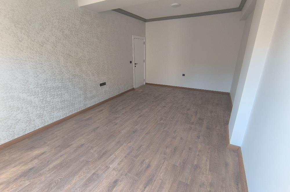 ÇİĞLİ BELEDİYESİ YAKINI 3+1 LÜKS SIFIR KİRALIK DAİRE