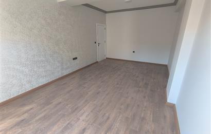ÇİĞLİ BELEDİYESİ YAKINI 3+1 LÜKS SIFIR KİRALIK DAİRE
