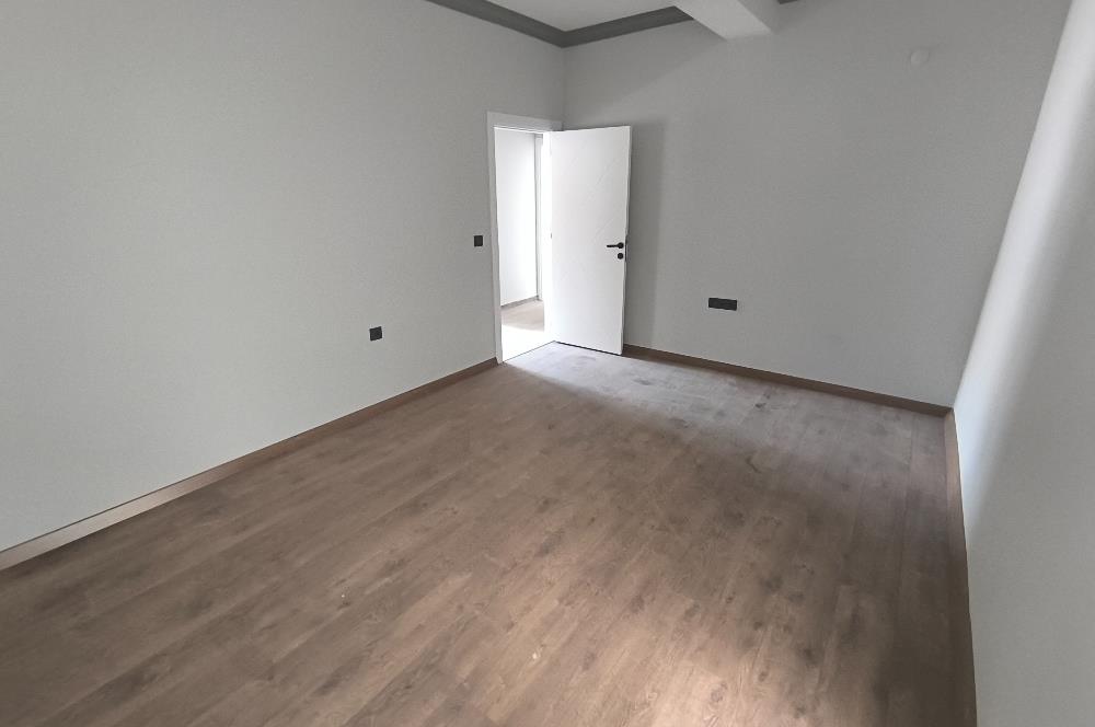 ÇİĞLİ BELEDİYESİ YAKINI 3+1 LÜKS SIFIR KİRALIK DAİRE