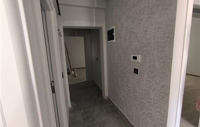 ÇİĞLİ BELEDİYESİ YAKINI 3+1 LÜKS SIFIR KİRALIK DAİRE