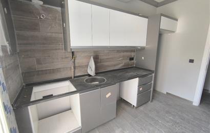 ÇİĞLİ BELEDİYESİ YAKINI 3+1 LÜKS SIFIR KİRALIK DAİRE