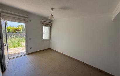 Bodrum Gümüşlükte Satılık Denize Yürüme Mesafesinde Deniz Manzaralı ve Müstakil Bahçeli 3+1 
