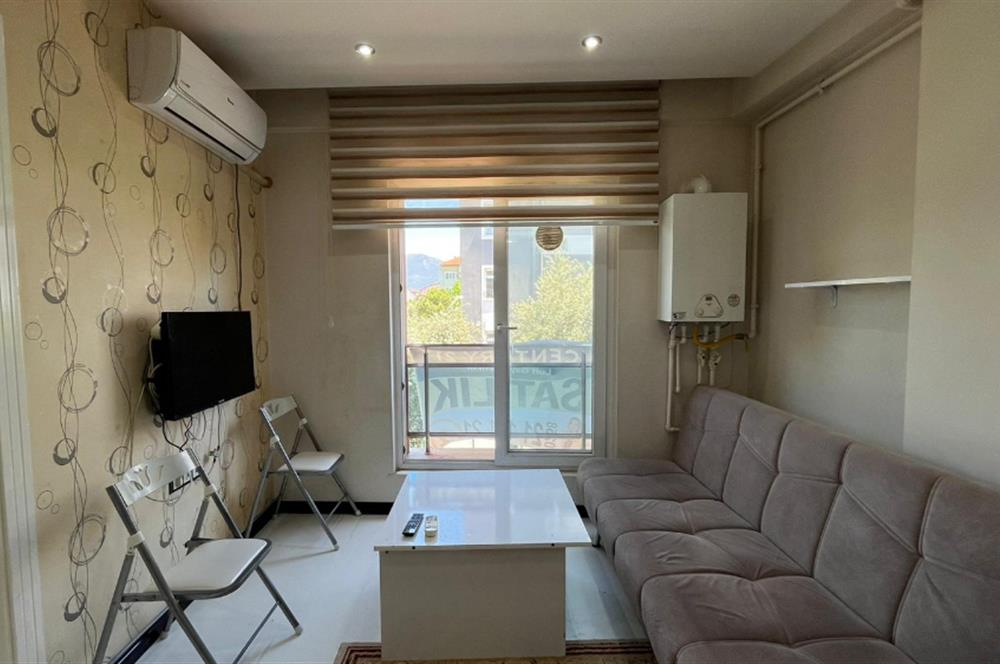Mehmetçik Mahallesinde Satılık Eşyalı 1+1 Daire
