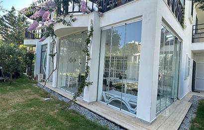 Yalıkavak Marina' da Havuzlu Sitede Eşyalı 2+2 Bahçe Katı Kiralık Daire