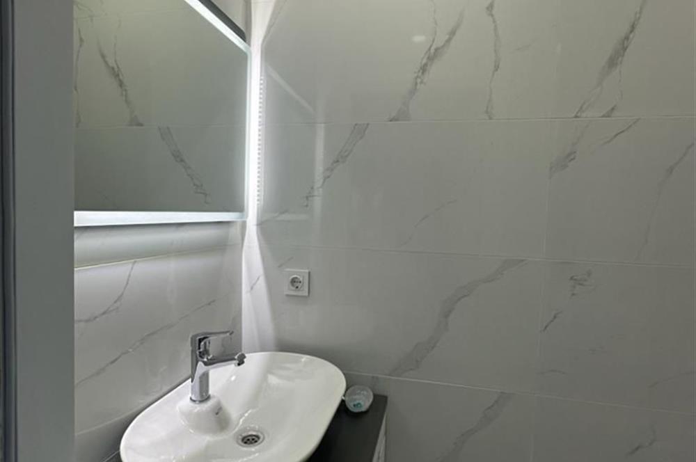 Yalıkavak Marina' da Havuzlu Sitede Eşyalı 2+2 Bahçe Katı Kiralık Daire