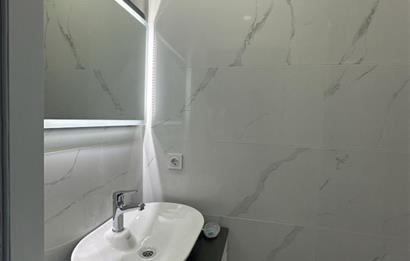 Yalıkavak Marina' da Havuzlu Sitede Eşyalı 2+2 Bahçe Katı Kiralık Daire