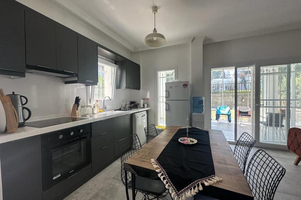 Yalıkavak Marina' da Havuzlu Sitede Eşyalı 2+2 Bahçe Katı Kiralık Daire