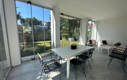 Yalıkavak Marina' da Havuzlu Sitede Eşyalı 2+2 Bahçe Katı Kiralık Daire