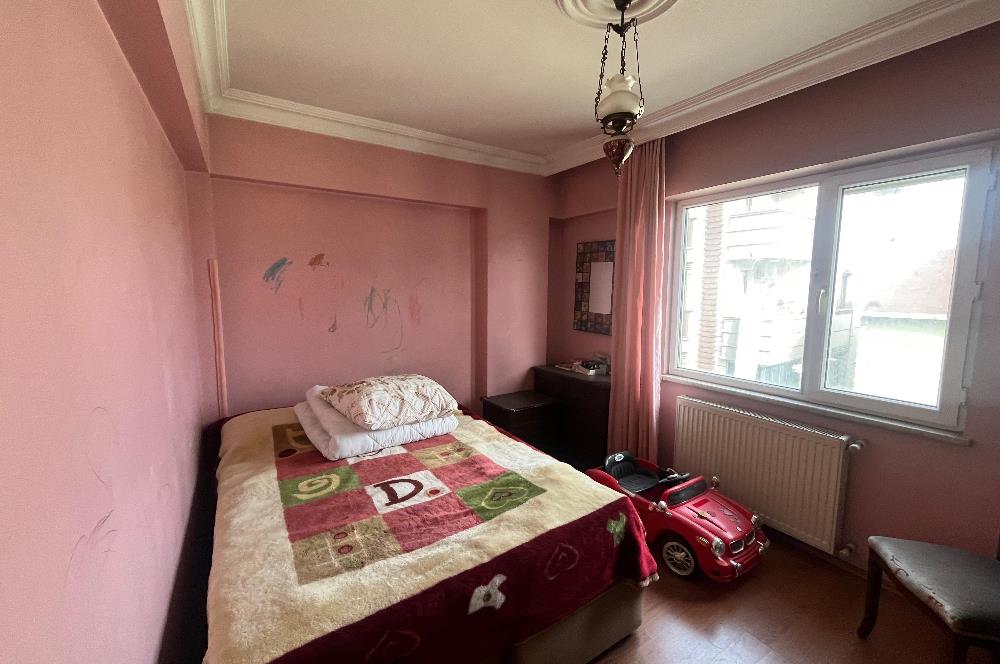 Üsküdar Cumhuriyet Mahallesinde Satılık 2+1 Aydınlık Daire