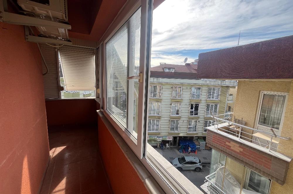 Üsküdar Cumhuriyet Mahallesinde Satılık 2+1 Aydınlık Daire
