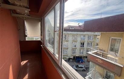 Üsküdar Cumhuriyet Mahallesinde Satılık 2+1 Aydınlık Daire