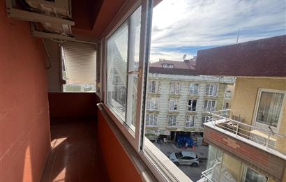 Üsküdar Cumhuriyet Mahallesinde Satılık 2+1 Aydınlık Daire