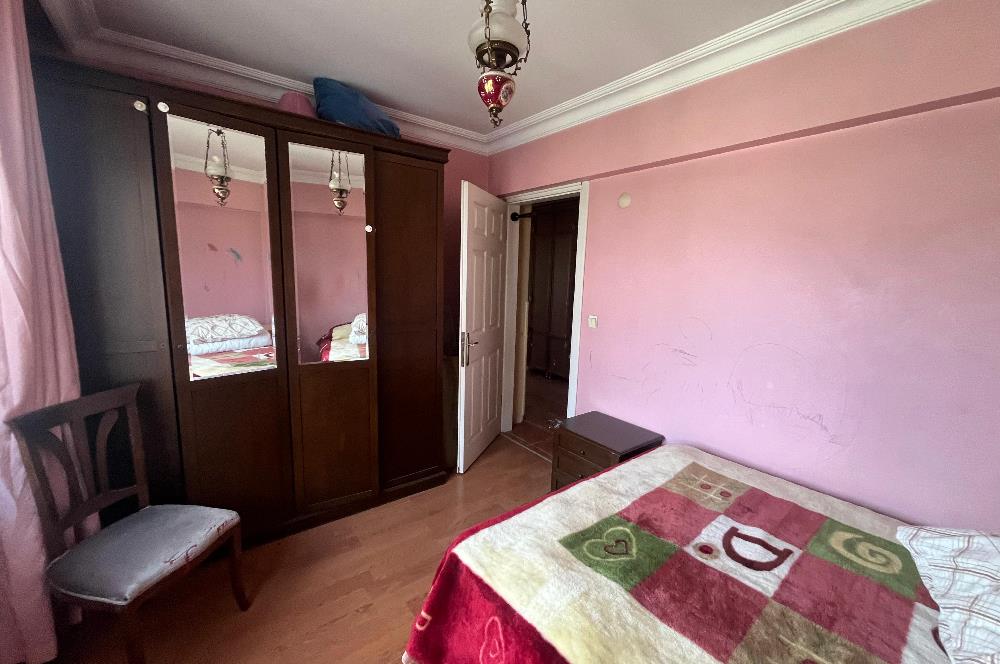 Üsküdar Cumhuriyet Mahallesinde Satılık 2+1 Aydınlık Daire