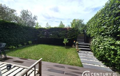 Uskumruköy Nezih Sitede Dekorasyonlu Kiralık Bahçe Dubleks
