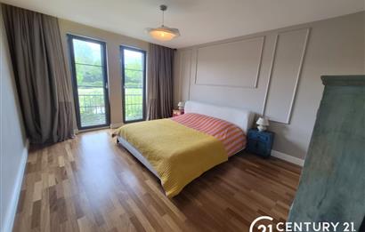 Uskumruköy Nezih Sitede Dekorasyonlu Kiralık Bahçe Dubleks