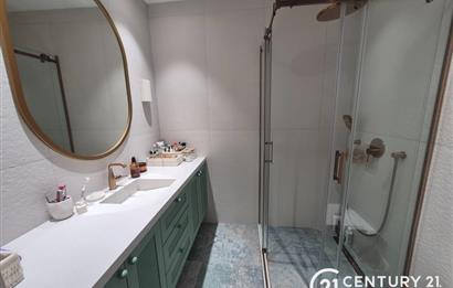 Uskumruköy Nezih Sitede Dekorasyonlu Kiralık Bahçe Dubleks