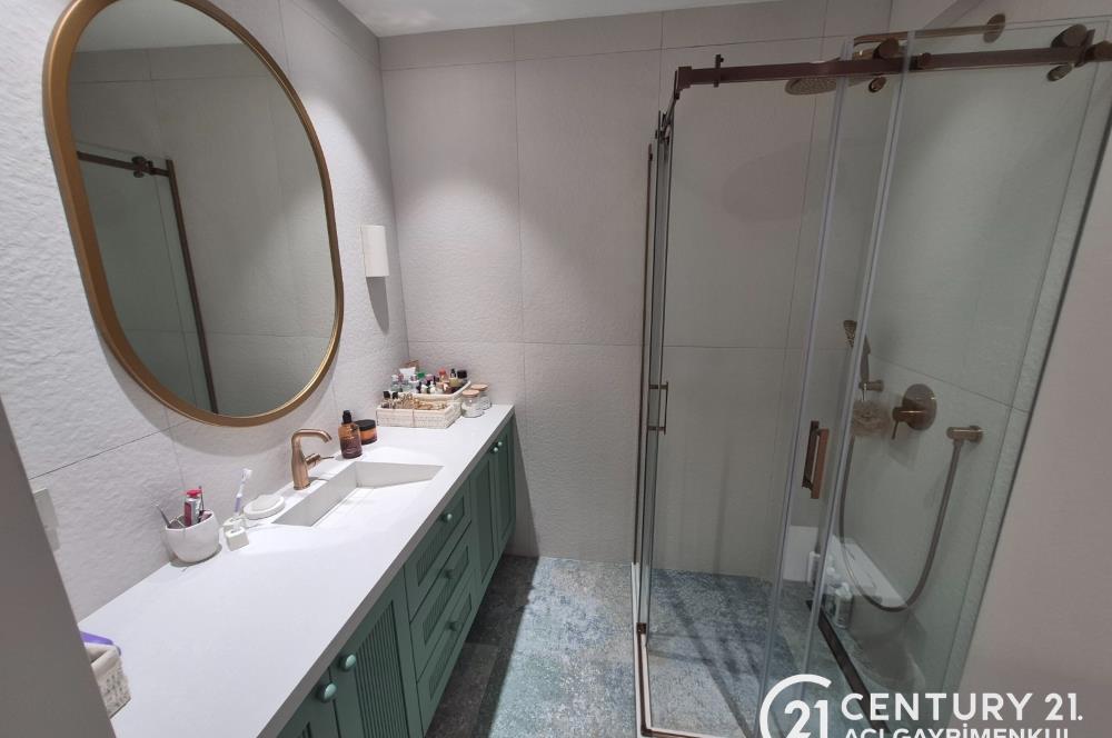 Uskumruköy Nezih Sitede Dekorasyonlu Kiralık Bahçe Dubleks