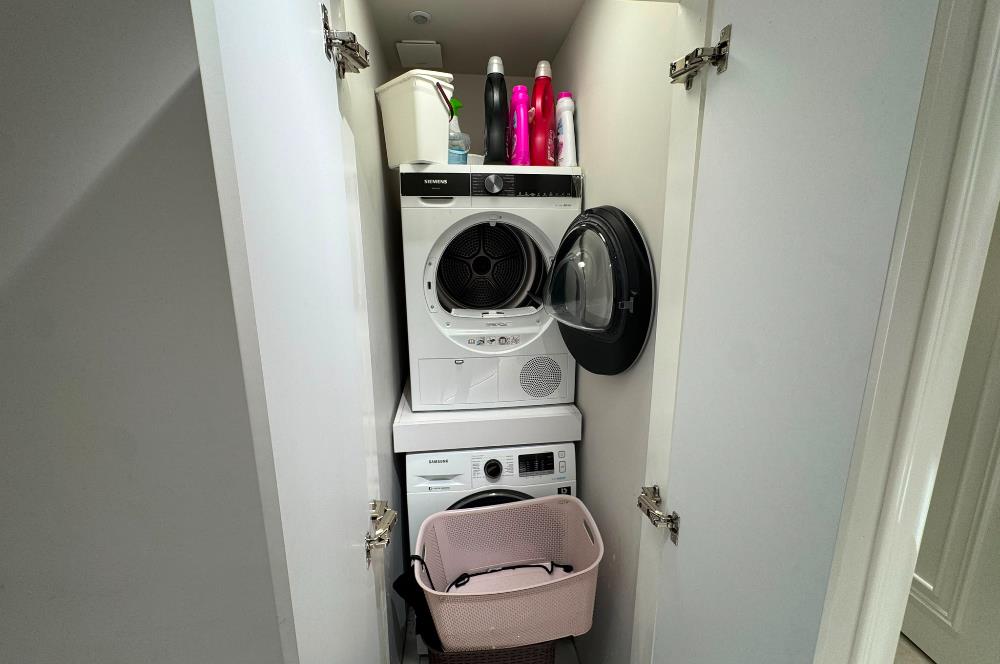 Mavişehir Flamingo-17'de Yeni Tadilatlı,Eşyalı Kiralık 3+1 Daire
