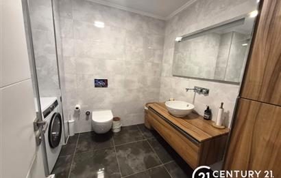 Uskumruköy Nezih Sitede Dekorasyonlu Kiralık Bahçe Dubleks
