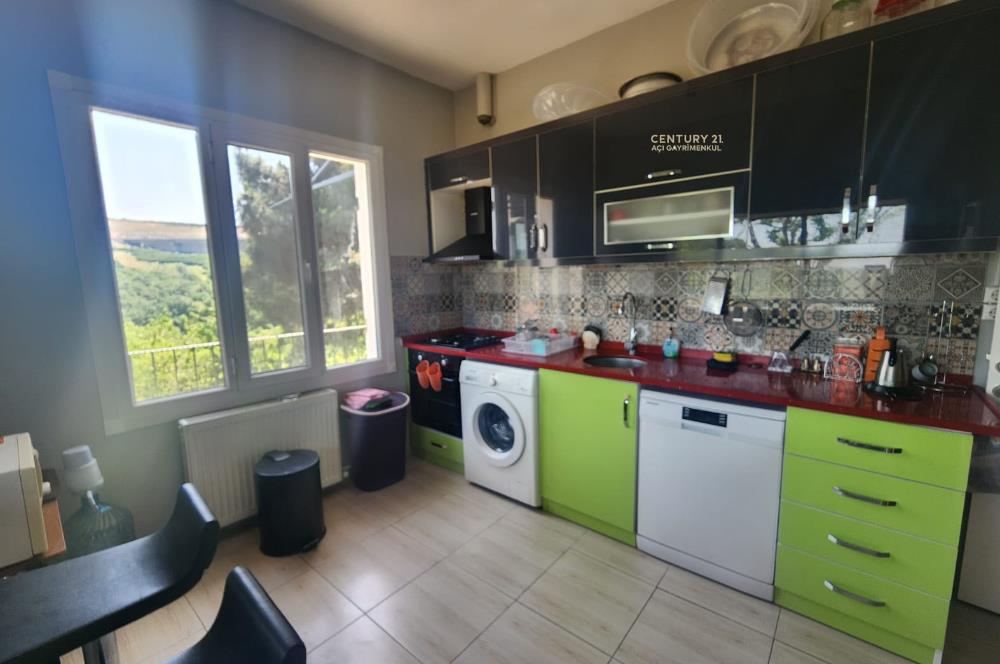 GÜMÜŞDERE'DE 3 DÖNÜM İÇİNDE ÇİFTLİK EVİ