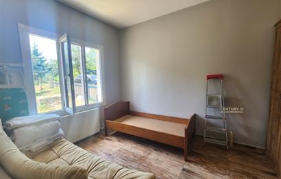 GÜMÜŞDERE'DE 3 DÖNÜM İÇİNDE ÇİFTLİK EVİ