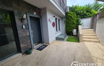 Uskumruköy Nezih Sitede Dekorasyonlu Kiralık Bahçe Dubleks