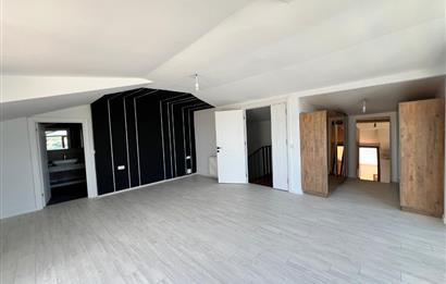 Uskumruköy 1. Cadde'ye Yakın Butik Sitede Satılık Müstakil Villa 