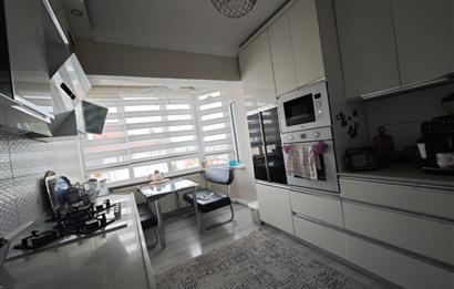 CENTRUY21 BAL'DAN  BAHÇELİEVLER MAH.  YARIŞ OKULU YANINDA 3+1 SATILIK DAİRE