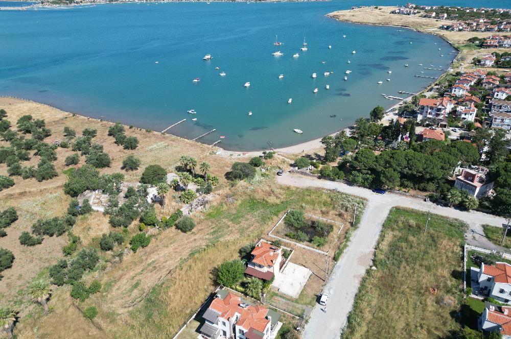 Cunda'da Denize 80 mt, Temeli Atılmış Villa Arsası