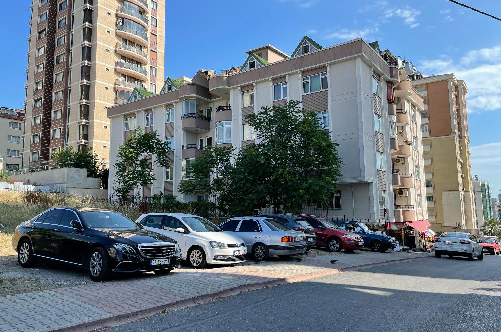 Ümraniye Tatlısu Ertuğrul Gazi Sokak Satılık Bakımlı 3+1