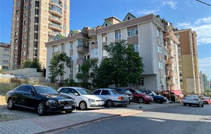 Ümraniye Tatlısu Ertuğrul Gazi Sokak Satılık Bakımlı 3+1