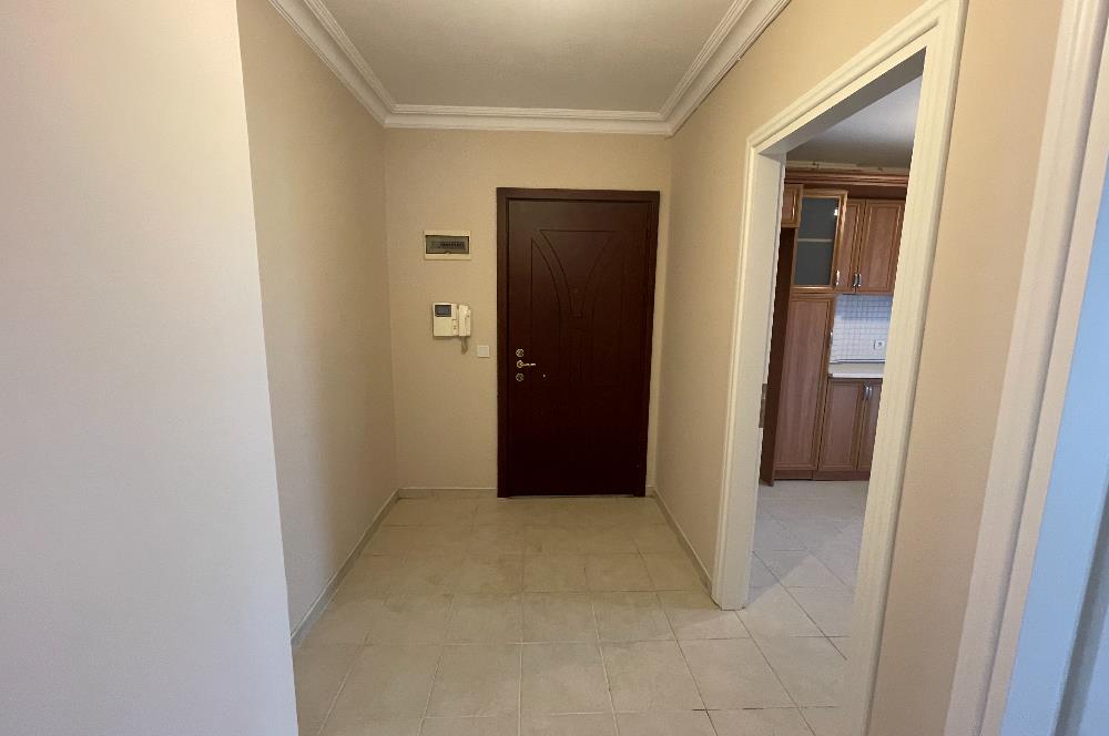 Ümraniye Tatlısu Ertuğrul Gazi Sokak Satılık Bakımlı 3+1