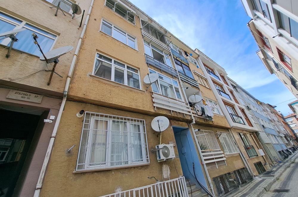 Üsküdar Zeynep Kamil'de Güney Cepheli,Balkonlu 2+1 Satılık Daire       