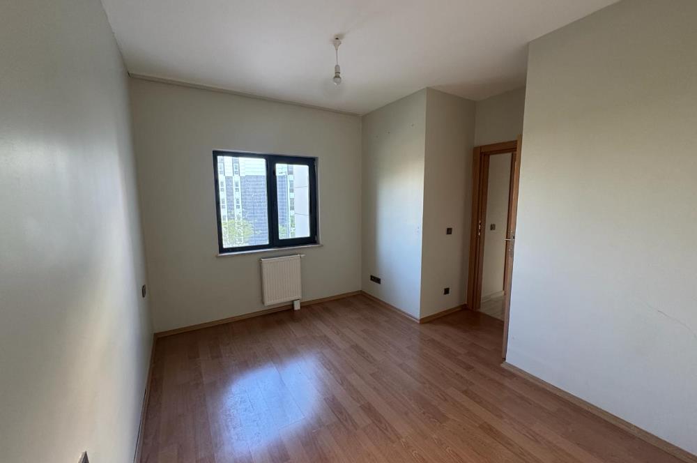 KİPTAŞ YEŞİLCE 2+1 KAPALI MUTFAKLI BALKONLU ARA KAT
