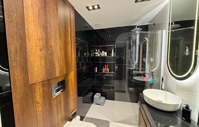 Mavişehir Flamingo-17'de Yeni Tadilatlı,Eşyalı Kiralık 3+1 Daire