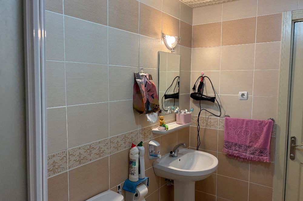 Eymir Mahallesi Sevgi Çiçeği Sitesi C2-49 Blokta Satılık Daire