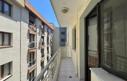 Karşıyaka Demirköprü'de Merkezi Konumda 2+1 Satılık Daire 