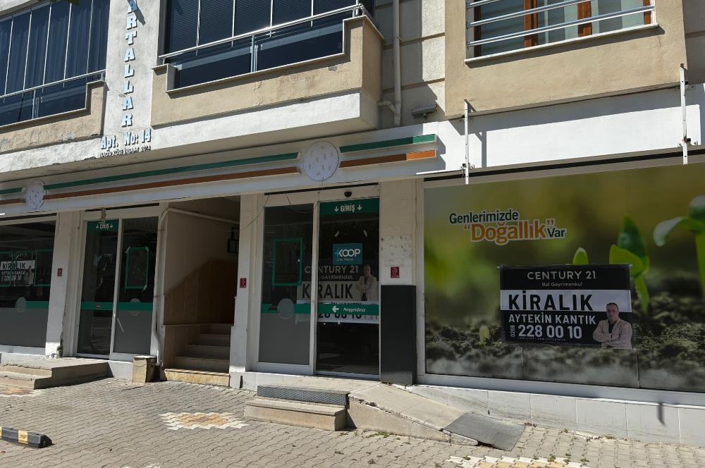 Toygar mah.EDREMİT YOLU CADDE ÜZERİ KİRALIK 400 M2 İŞYERİ
