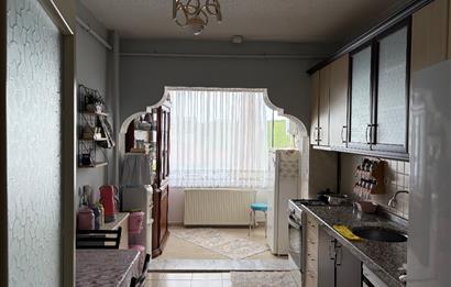 Eymir Mahallesi Sevgi Çiçeği Sitesi C2-49 Blokta Satılık Daire