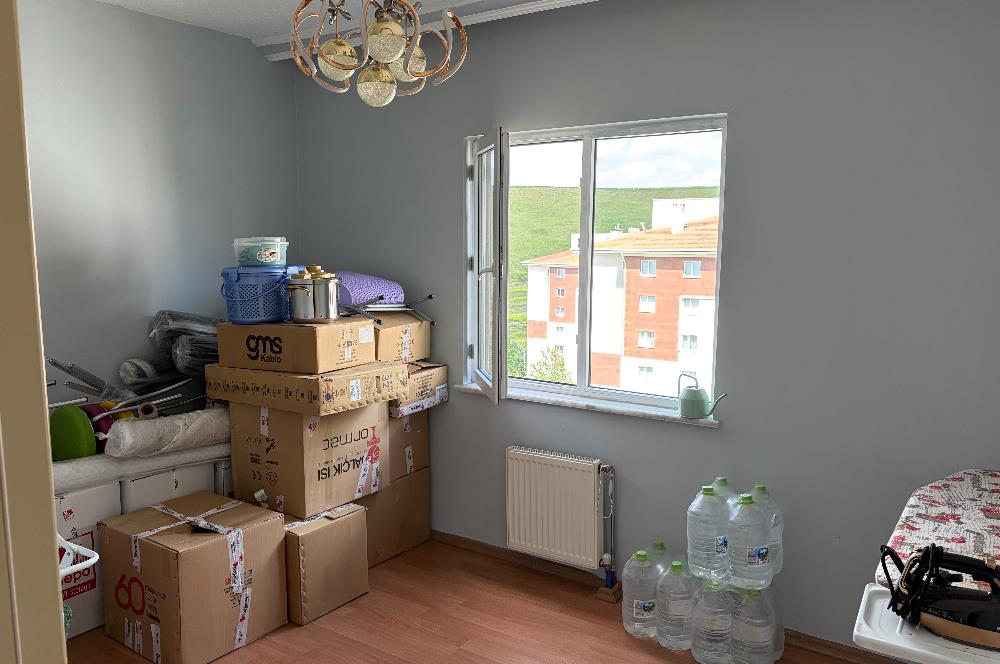 Eymir Mahallesi Sevgi Çiçeği Sitesi C2-49 Blokta Satılık Daire