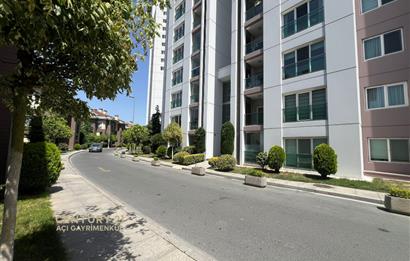 Finanskent Konutları'nda 2+1 Şehir Manzaralı Kiralık Daire