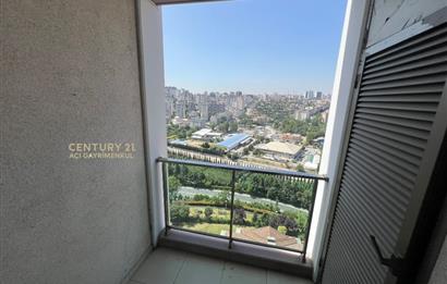 Finanskent Konutları'nda 2+1 Şehir Manzaralı Kiralık Daire
