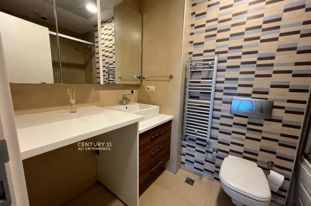 Finanskent Konutları'nda 2+1 Şehir Manzaralı Kiralık Daire